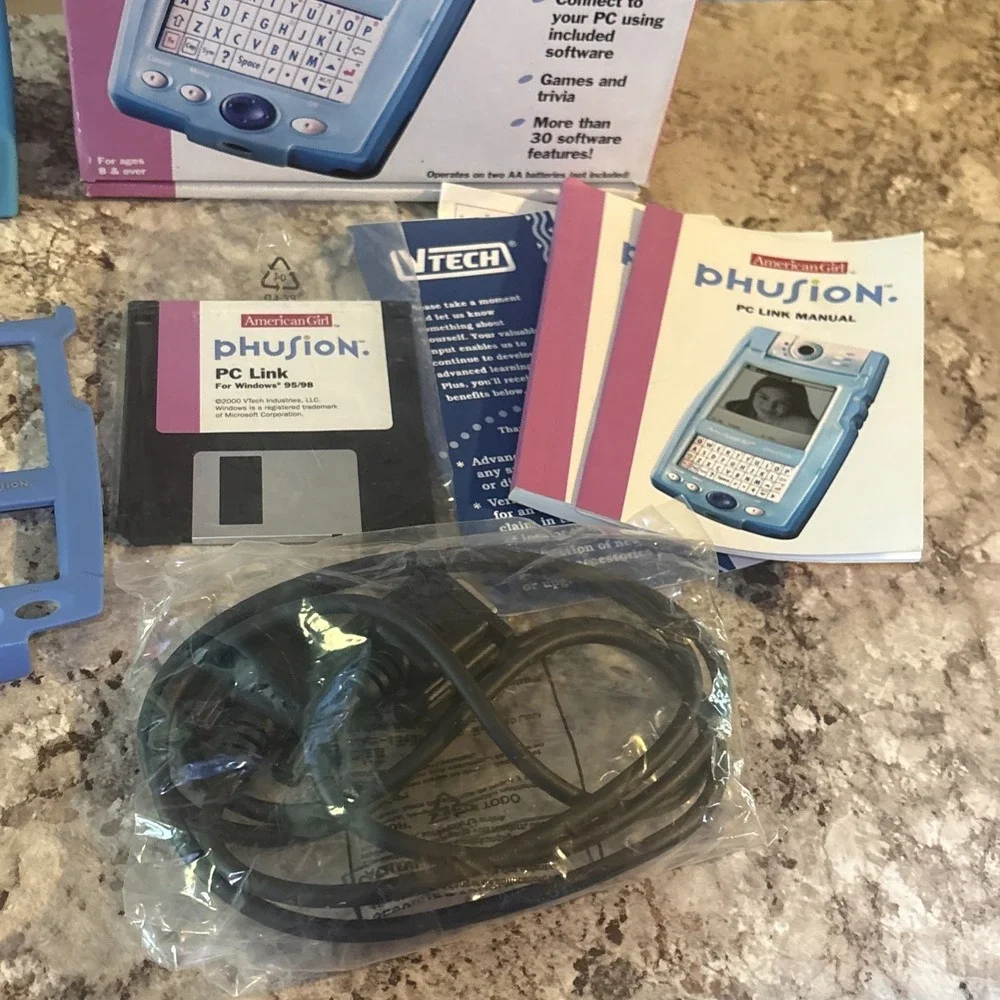 Vintage VTECH American Girl Phusion Handheld PDA Organizer Camera Tested Rare
